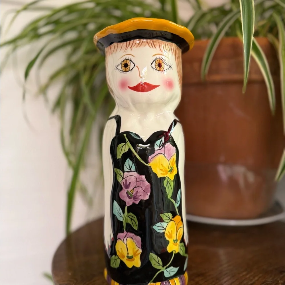 Bella Casa By Ganz Ceramic Lady Vase Sophie Hand Painted Susan Paley